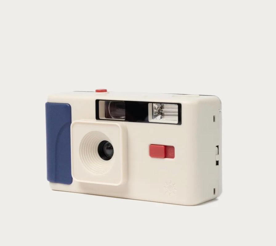 Point and shoot camera