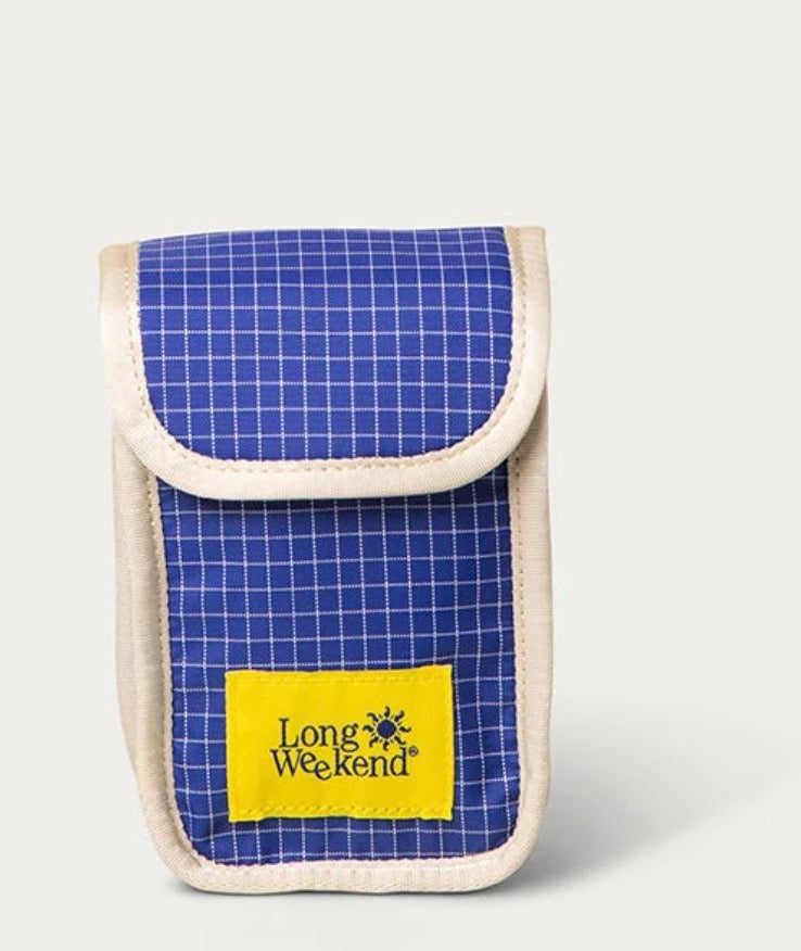 Point and shoot pouch